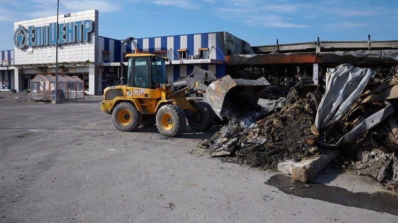 Разбор завалов в Харькове. 